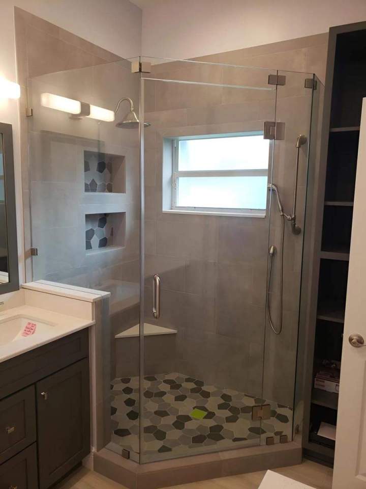 Bathroom cabinets South Florida